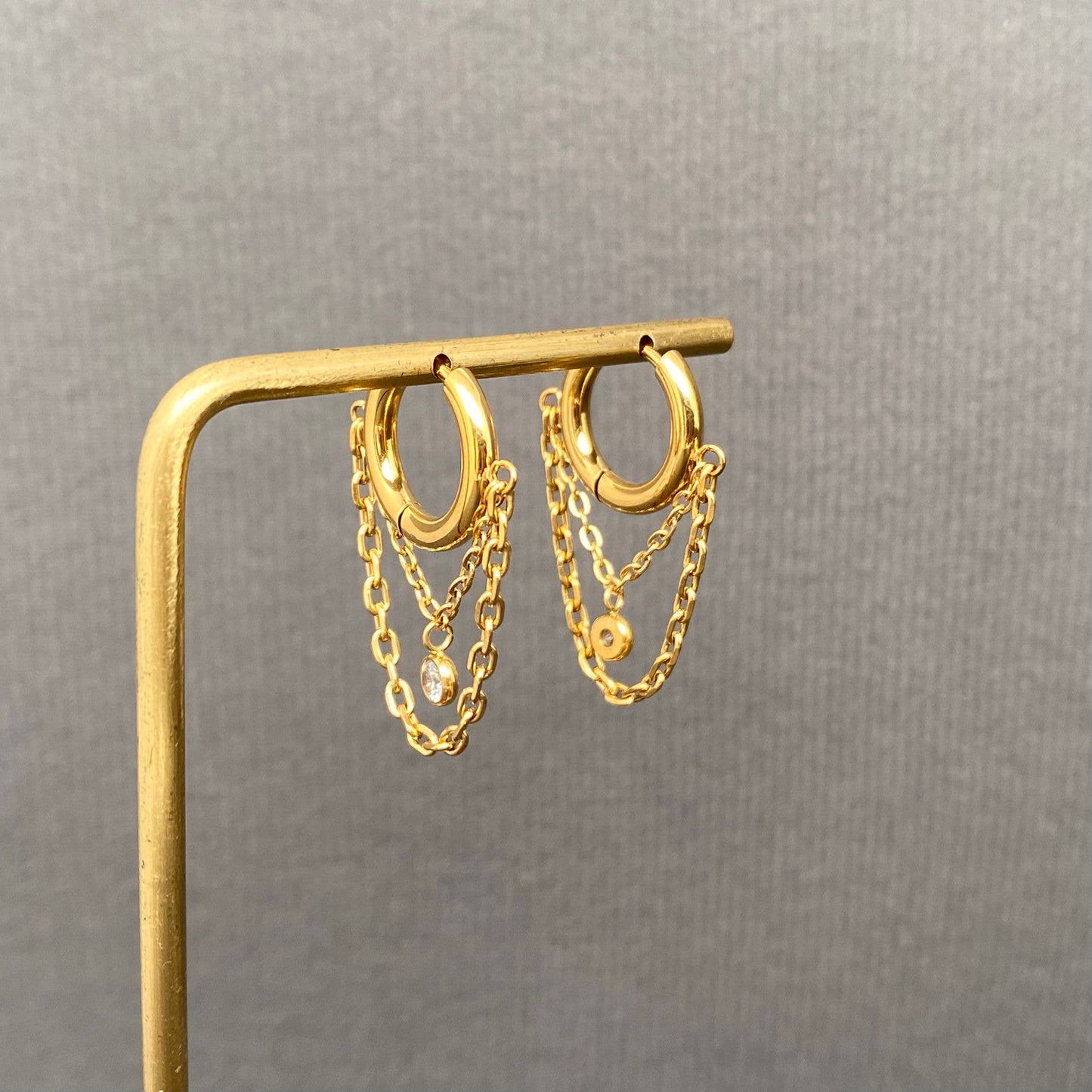 Dainty Diamond - Layered Chain Earring (18k gold)