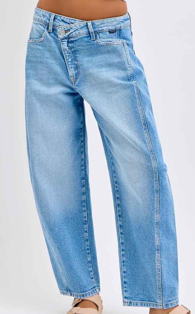 Criss Cross Denim Barrel Jean