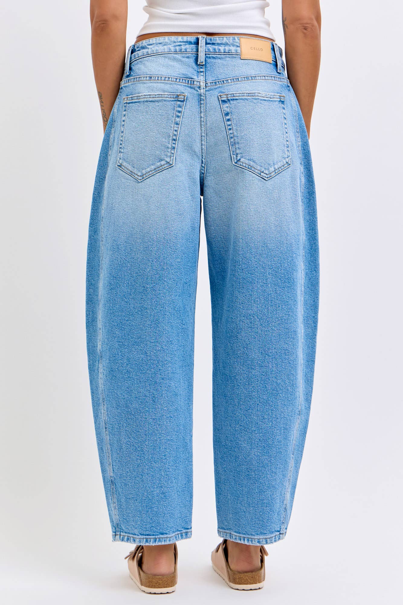 Criss Cross Denim Barrel Jean