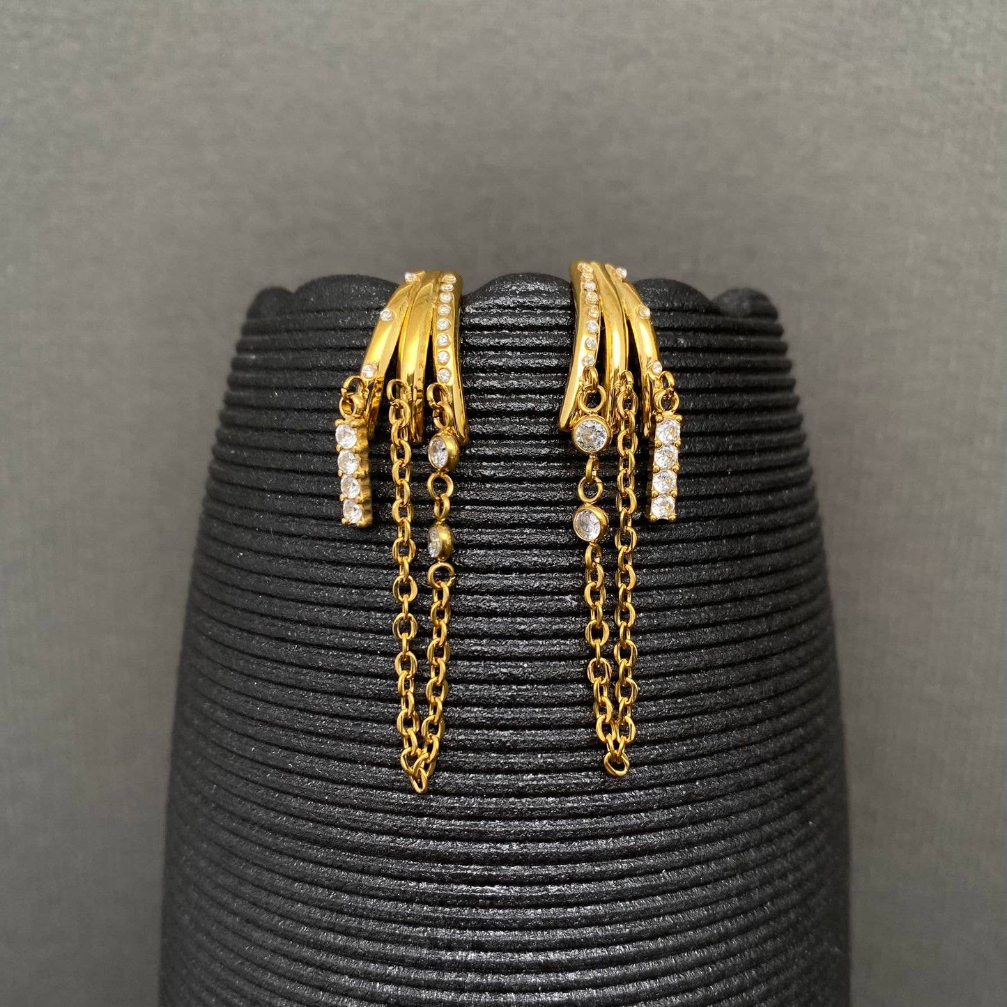 Third Times A Charm gold earring (18K gold)