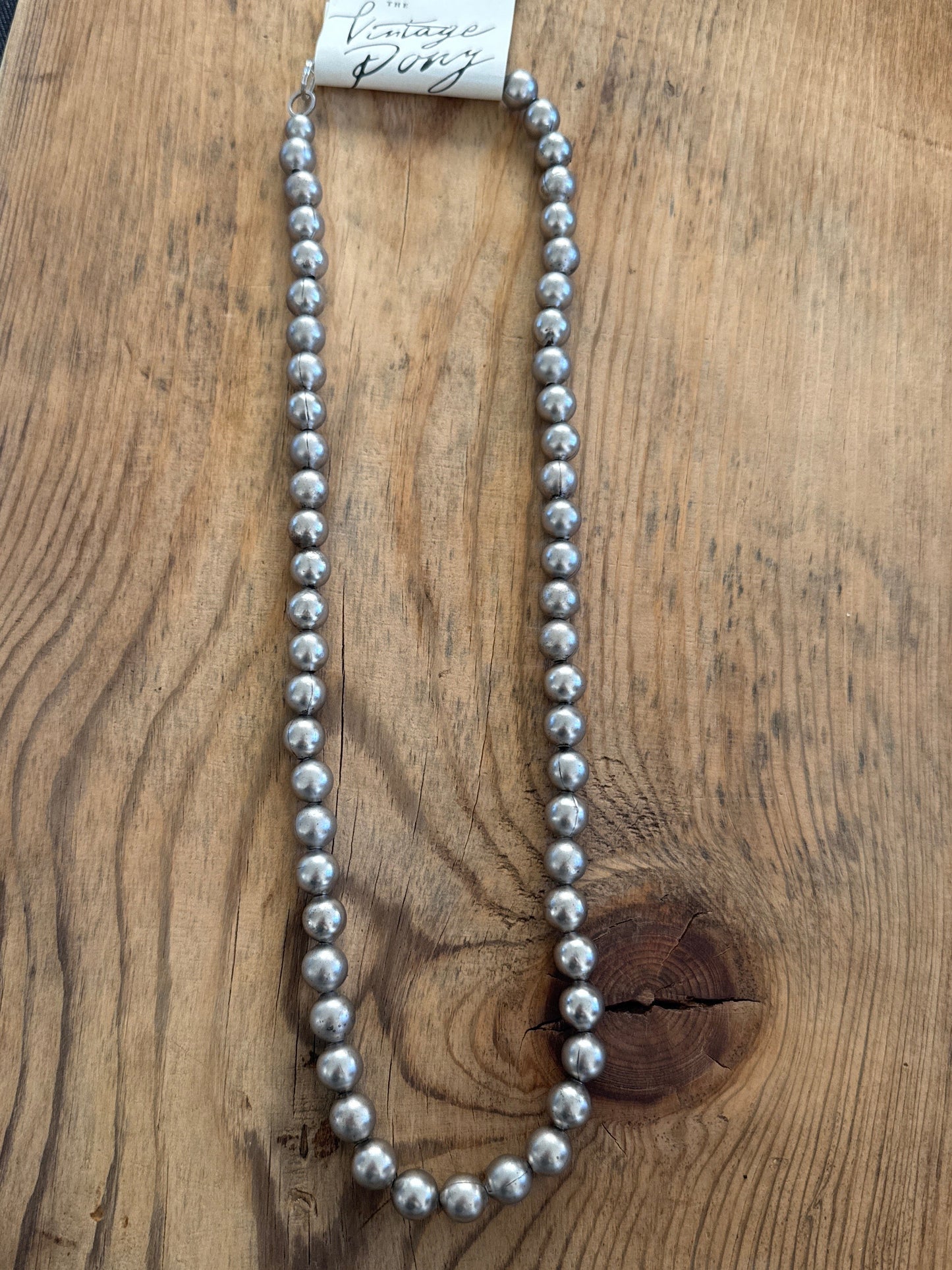 Medium Faux Navajo Pearl