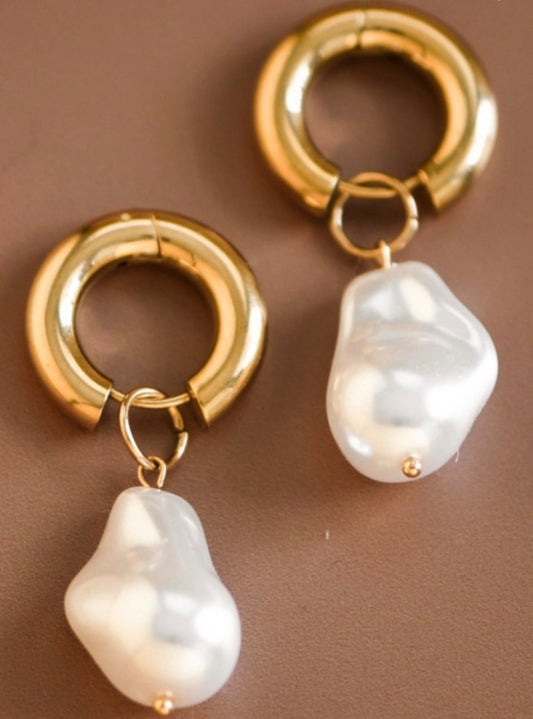 Gold Pearl Huggie Earring