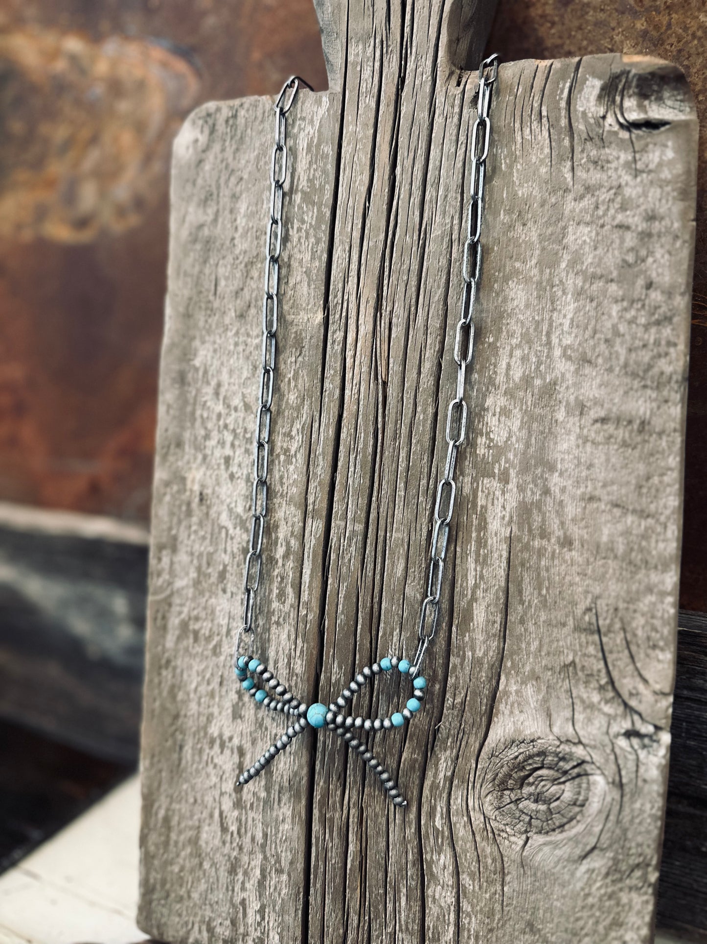 Navajo Pearl Bow Necklace