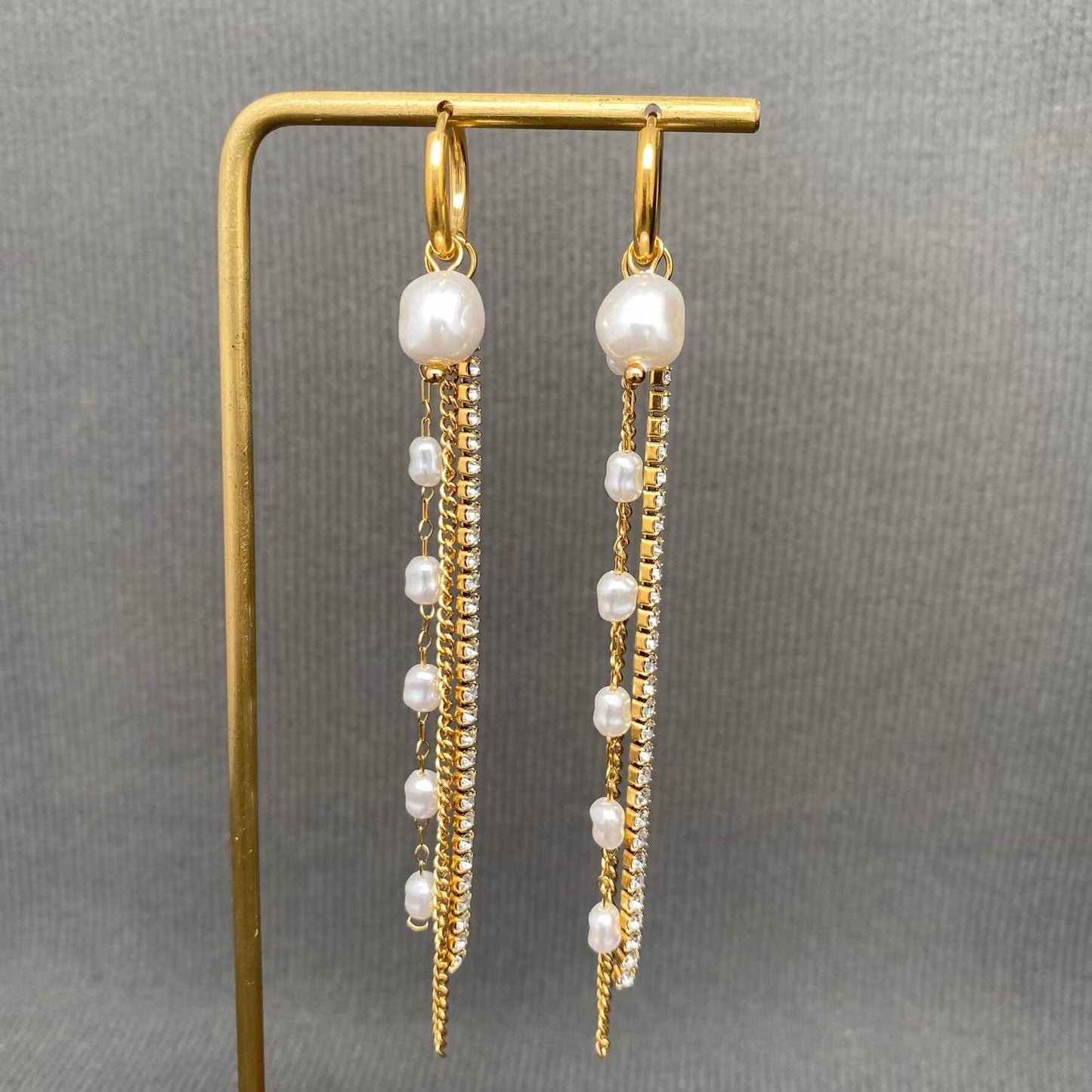 Pearl on the Prairie (18k gold)